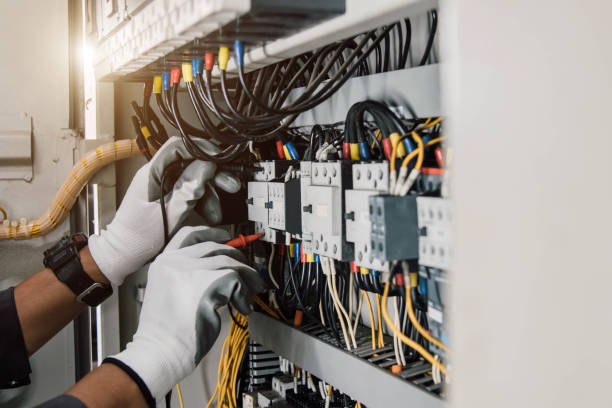 Professional Electrician in Skyline, AL